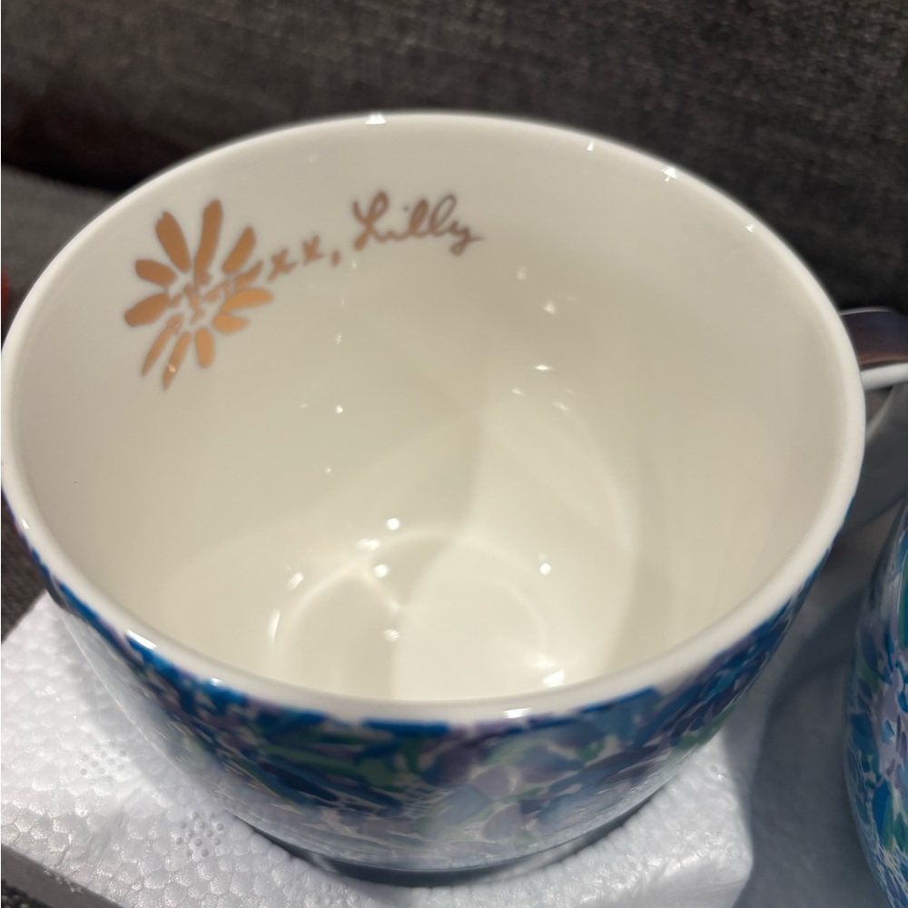 NWT ✨ Lilly Pulitzer Blue Floral Ceramic Mug set | 12 oz Set of 2 - Picture 5 of 6